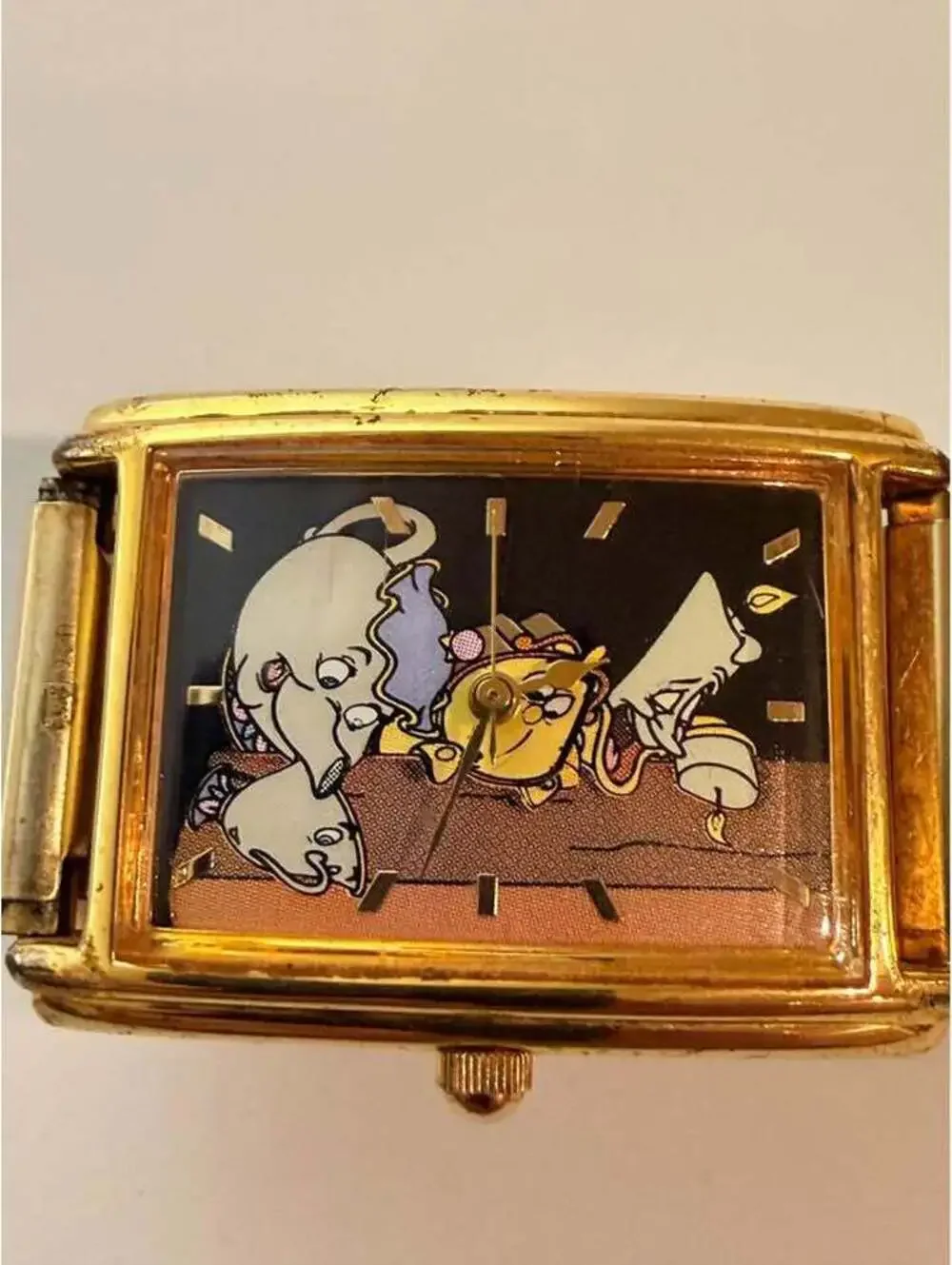 Disney Beauty and the Beast Mrs. Potts Chip Lumiere Watch